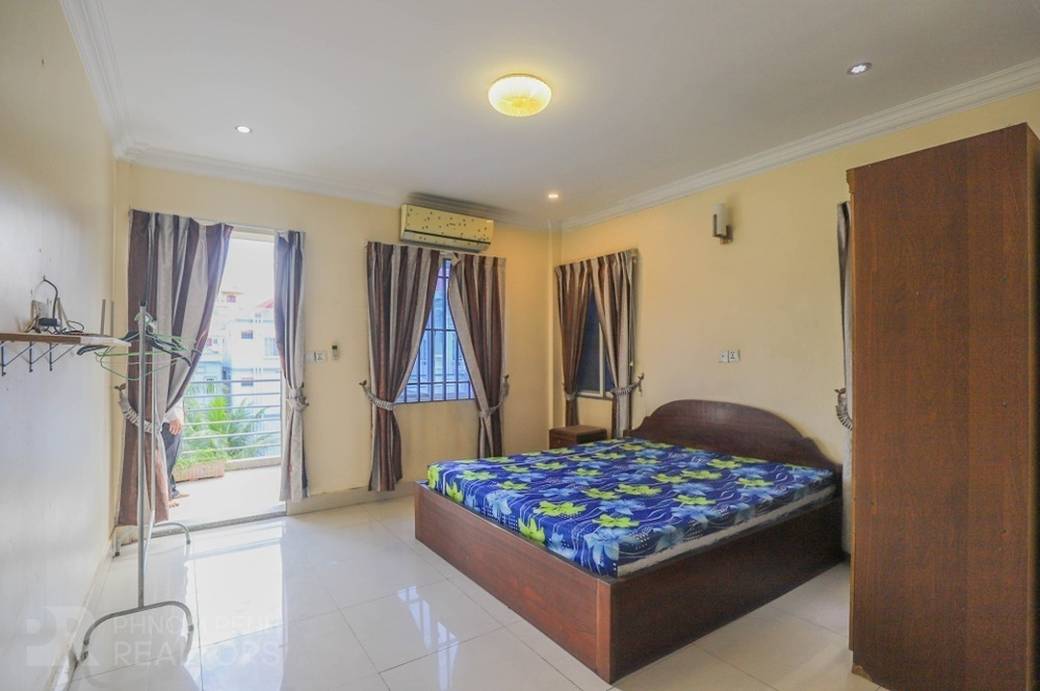 58 sqm Land Size Flat House For Rent