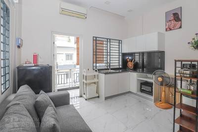 $250 Flat House