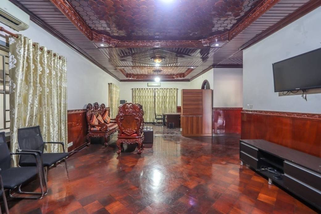 312 sqm Living Size Vila K pronájmu in Chamkarmon