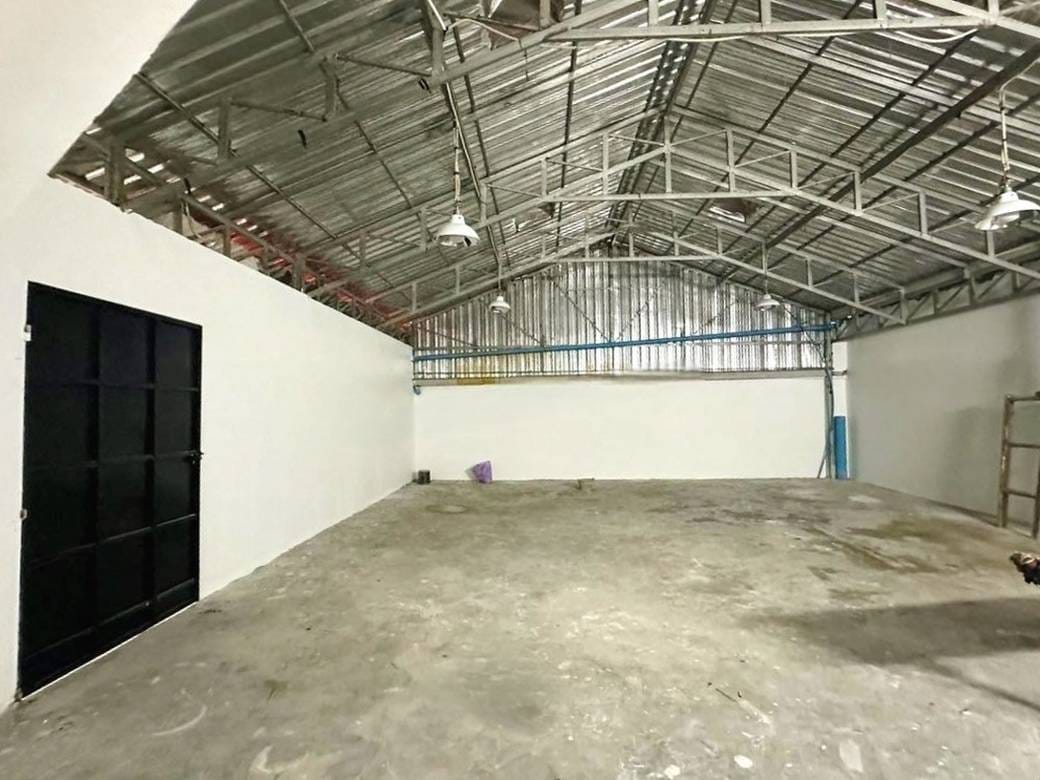 Boeng Keng Kang店屋出租，价格$1,500
