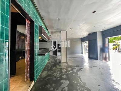 Toul KorkCommercialShophouse出租，价格$2,000