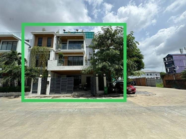 Villa For Rent in Chak Angrae Kraom, Meanchey, Phnom Penh