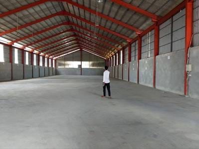 Entrepôt À louer de 1,300 m² habitables à Dangkao