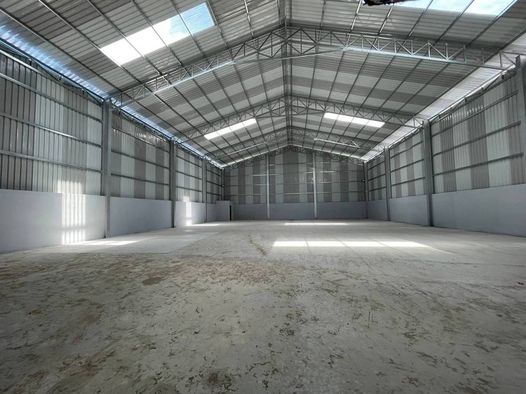 Entrepôt À louer de 600 m² habitables à Sen Sok