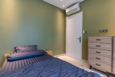 J Tower 2 Condominium | $180,000 Condo