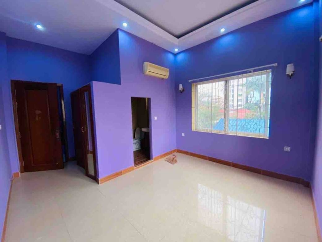 Flat For Sale in 135 កែង 496 28, Phsar Daeum Thkov, Chamkarmon, Phnom Penh
