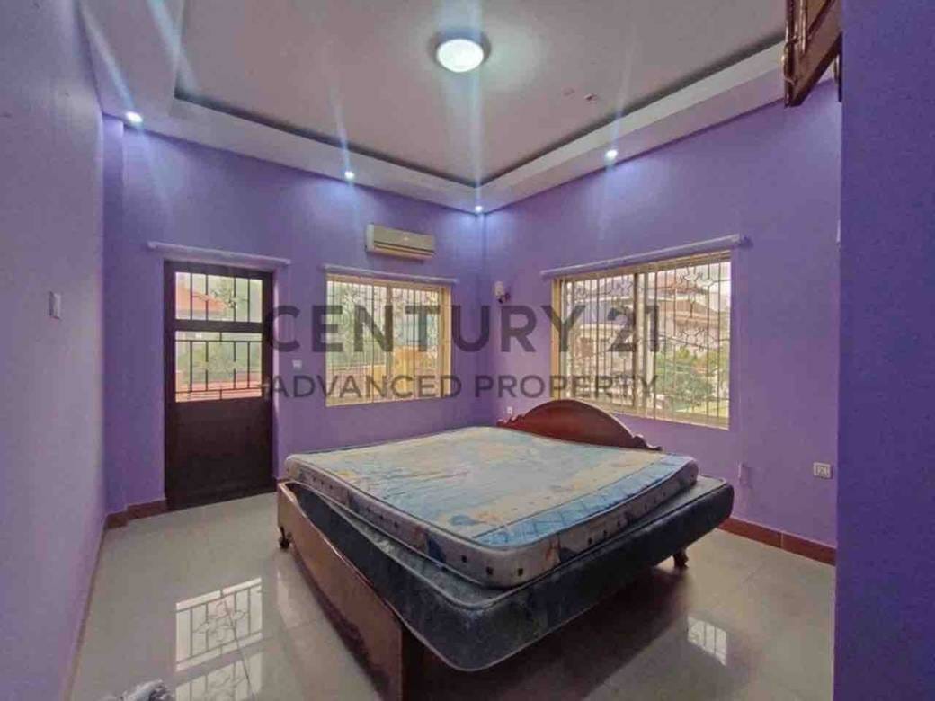 3.5 sqm Living Size Flat For Sale in Chamkarmon