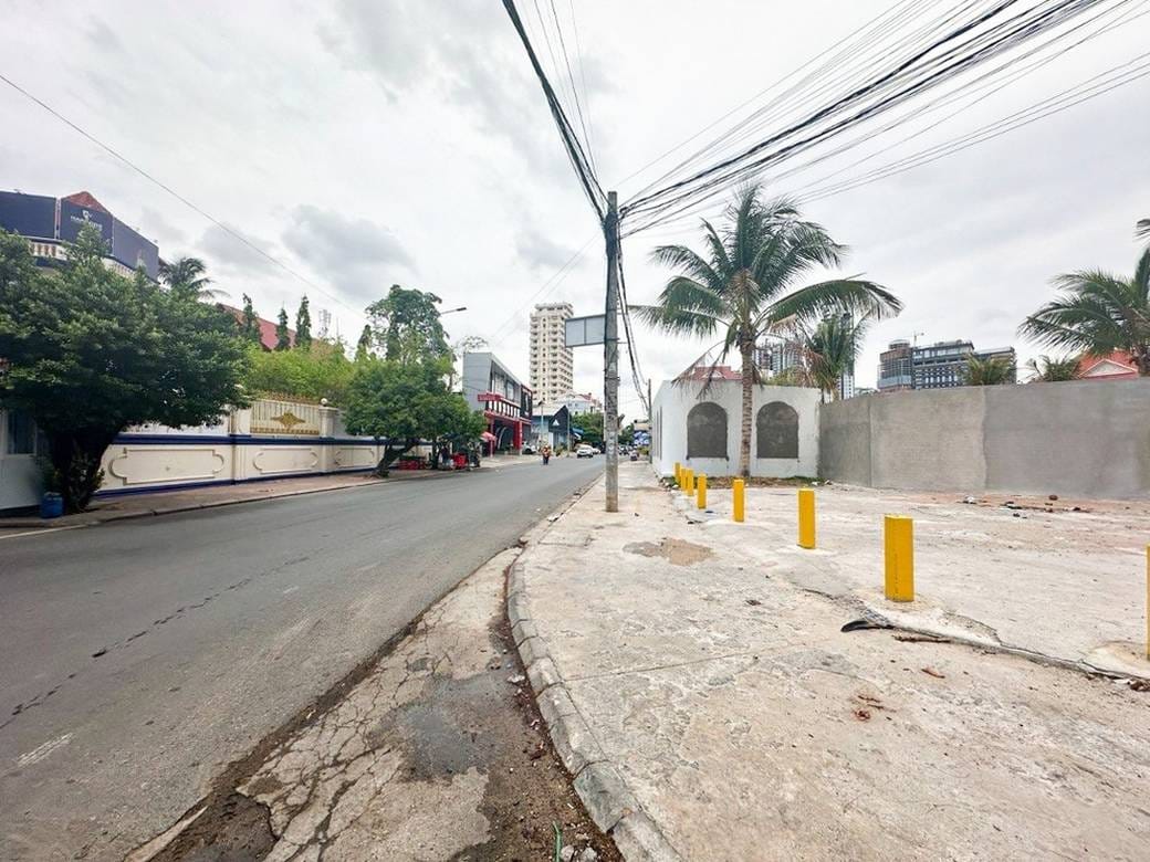 1,521 sqm Land Size Lot For Rent