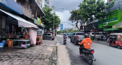 ตึกแถว สำหรับเช่า ใน, พสาร์ทเม็ย 3, ดวนป็ญ, พนมเปญ