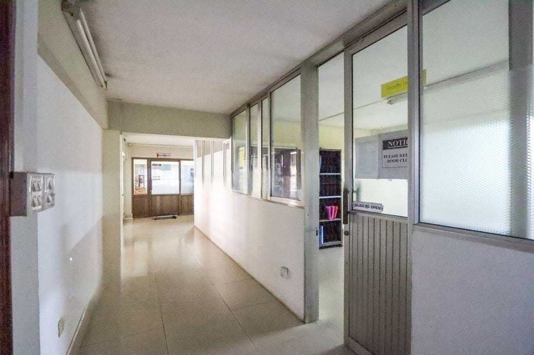 Здание Для Аренды in Daun Penh $10,000