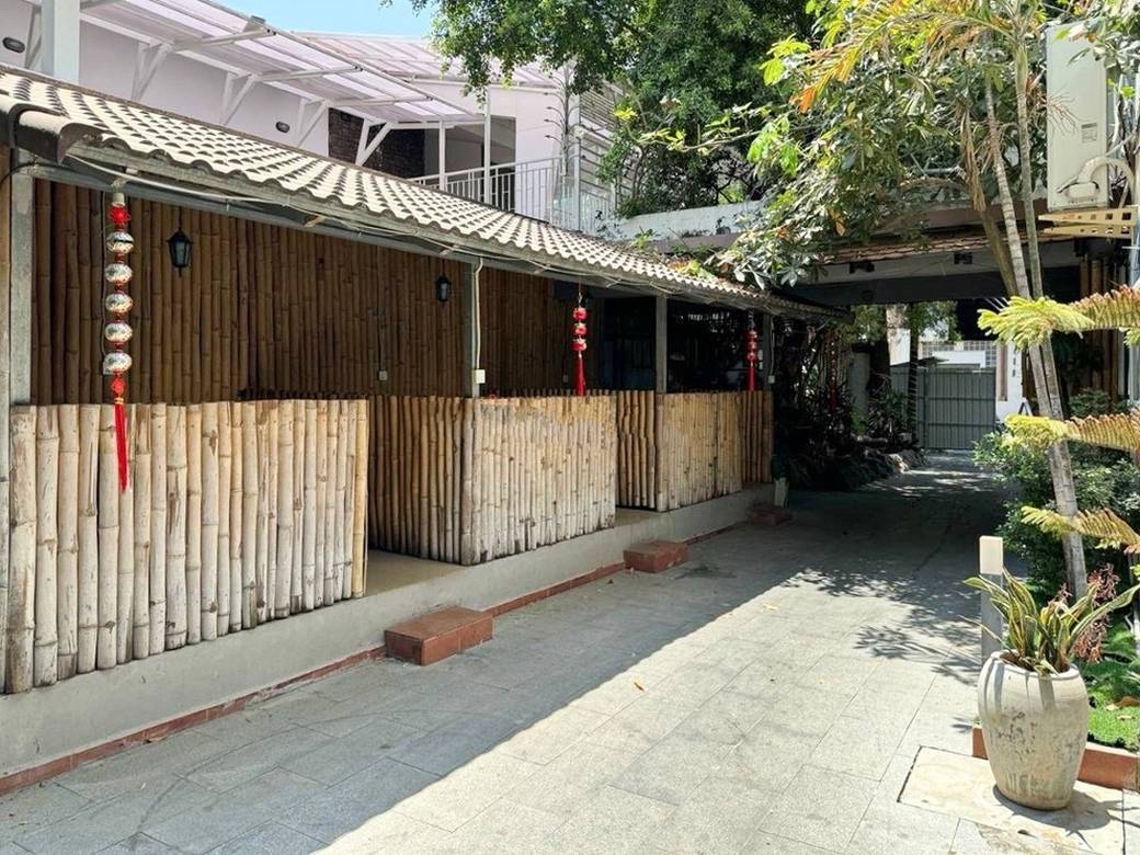 450 sqm Living Size Villa For Rent in Daun Penh