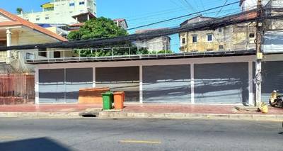 ตึกแถว สำหรับเช่า พื้นที่ใช้สอย 17.5 ตร.ม. ใน Daun Penh
