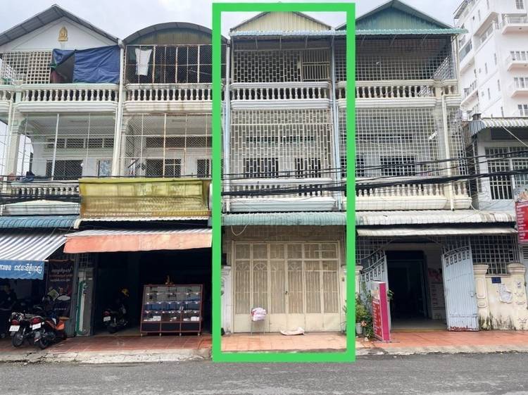 Maison mitoyenne À louer à Toul Tum Poung 1, Chamkarmon, Phnom Penh