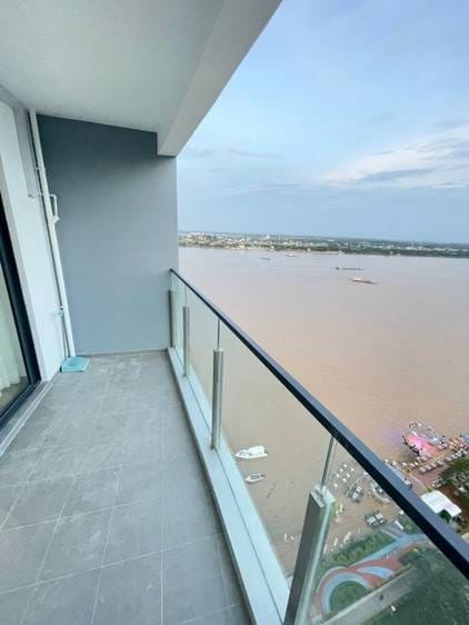 Chroy Changvar, Phnom Penh的Studio Type出租
