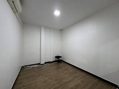 Daun Penh Daun Penh에 있는 사무물업 임대