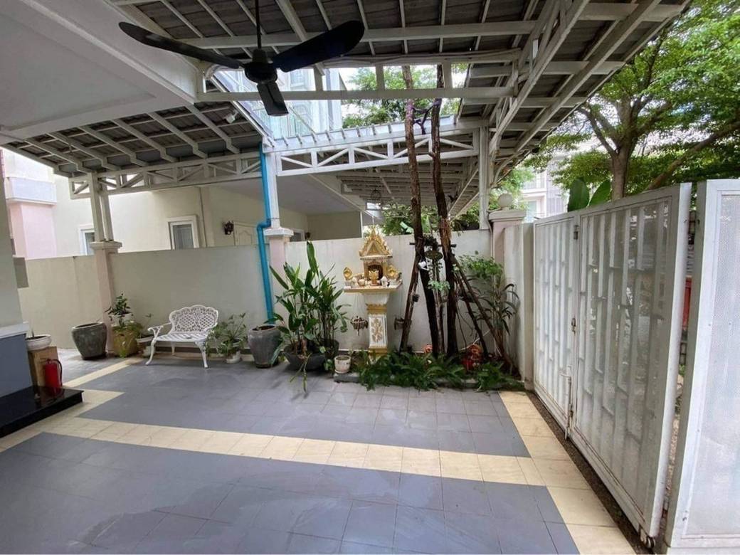 $340,000 Dvojvila