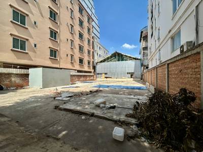 360 sqm Land Size Pozemky K pronájmu