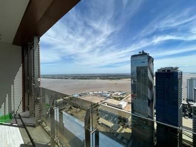 126 sqm Living Size Condo K pronájmu in Chamkarmon