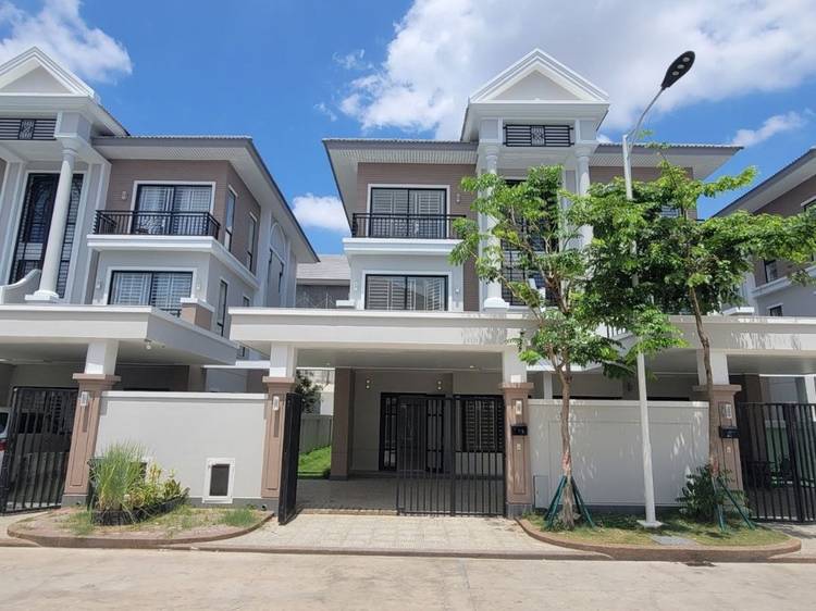 Twin Villa For Sale in Cheung Aek, Dangkao, Phnom Penh