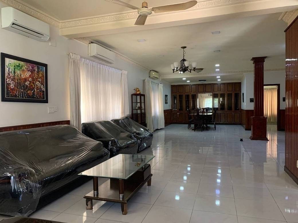Vila K pronájmu in Chamkarmon $3,000