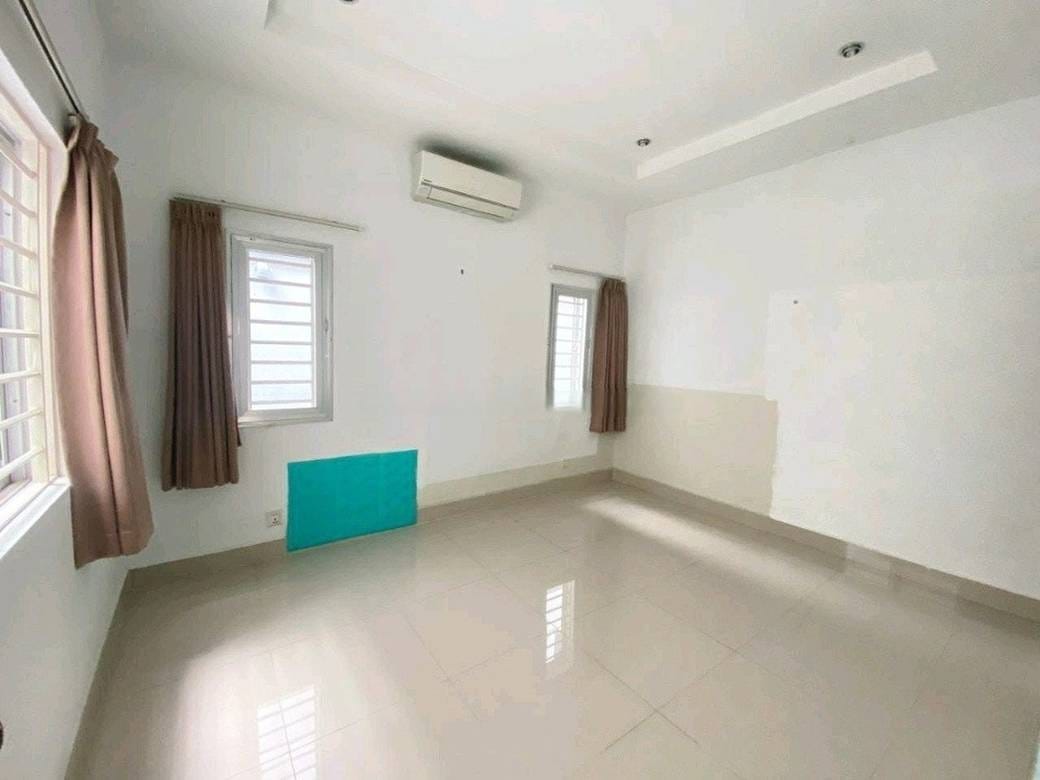 Sen Sok店屋出售，价格$280,000