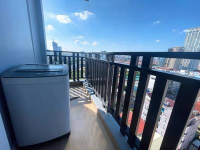$450 Condo