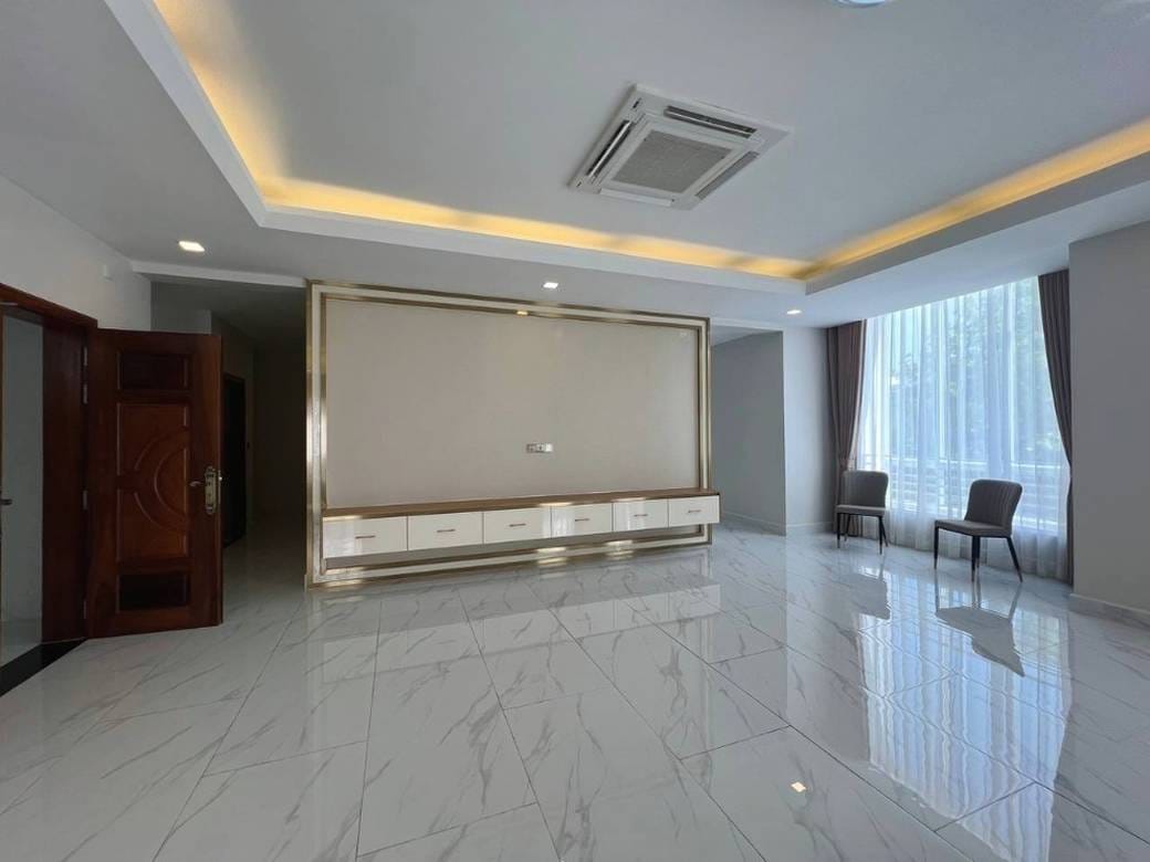 Phnom Penh Thmey Villa For Rent in Phnom Penh Thmey