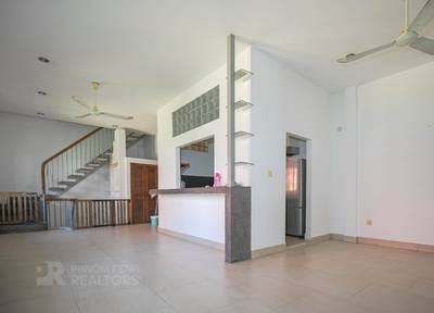 $900 Flat House