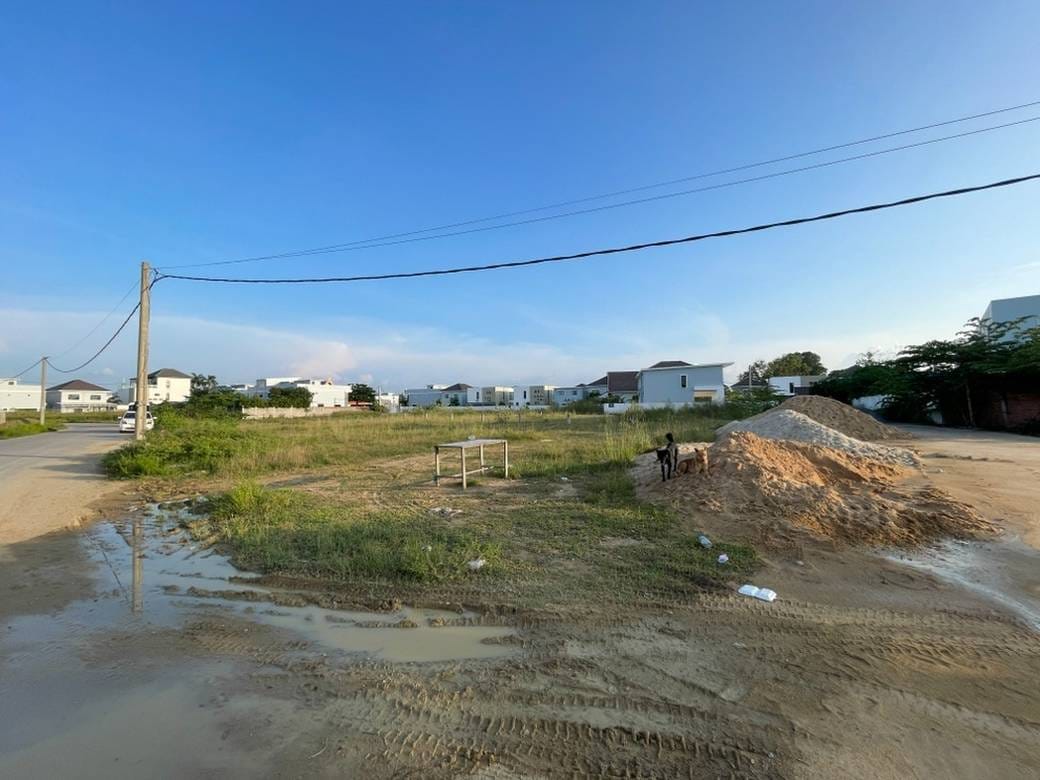 ที่ดิน สำหรับขาย ใน Kamboul $1