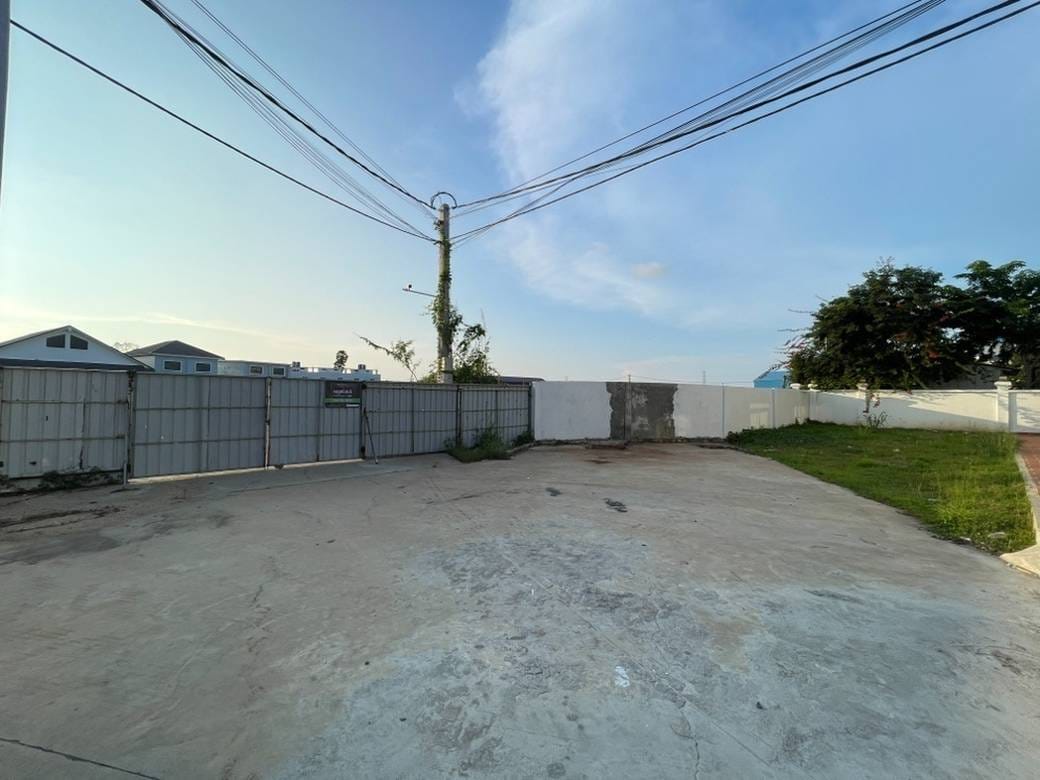 2,075 sqm Land Size Lot For Sale