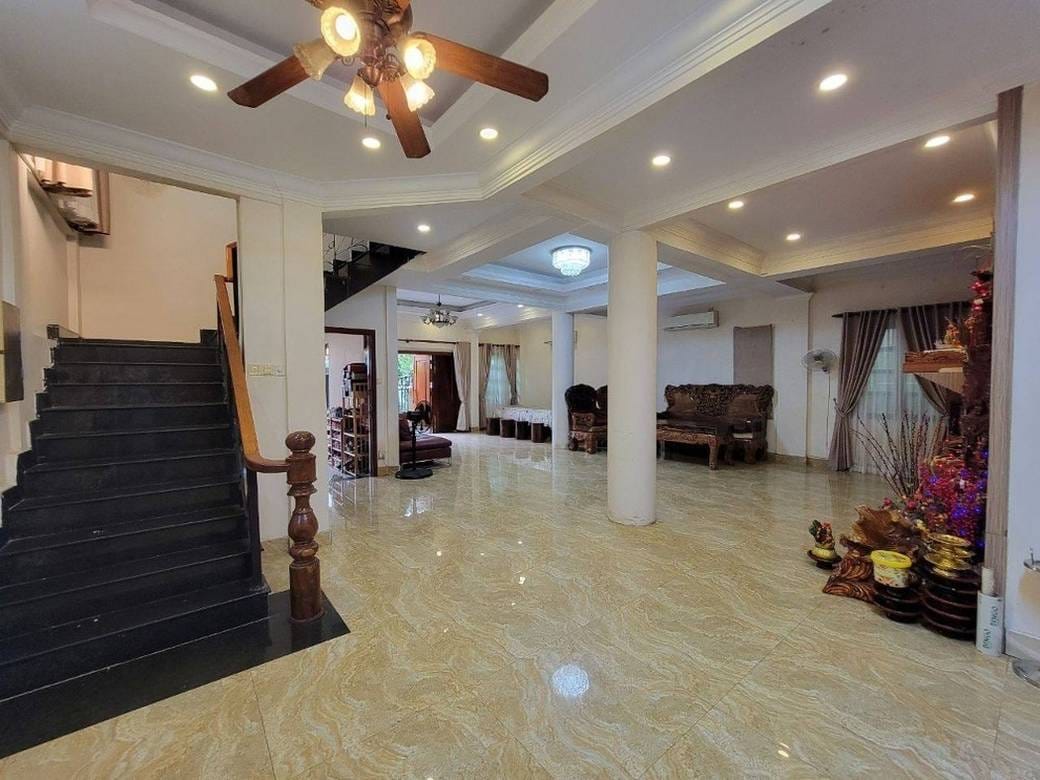 วิลล่า สำหรับขาย ใน Sen Sok $320,000