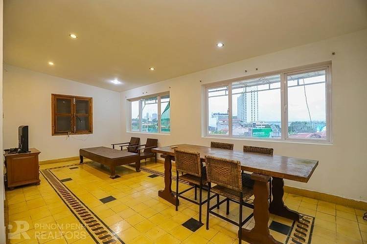 Phsar Chas, Daun Penh, Phnom Penh的排屋出租