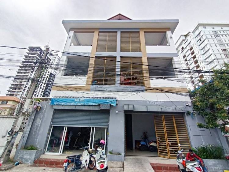 Building for Sale in Tonle Bassac