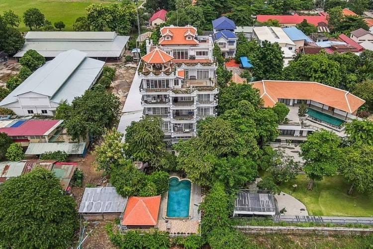Chroy Changvar, Phnom Penh的平房出租