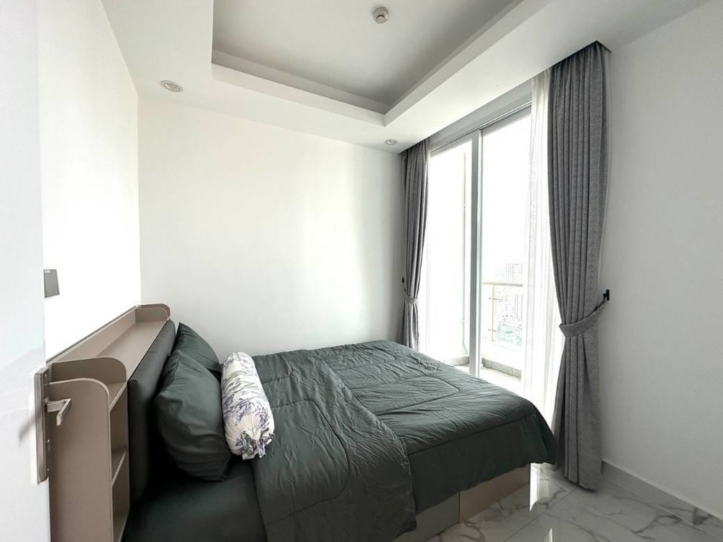 J Tower 2 Condominium | Furnished Condo For Rent