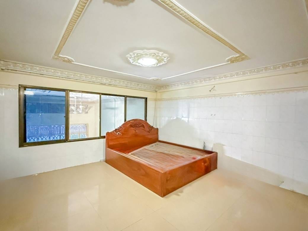 Tuek L'ak 3 Flat House Na prodej in Tuek L'ak 3