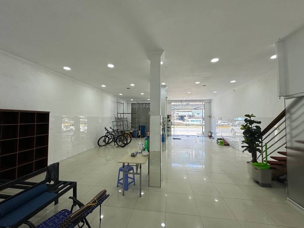 Shophouse K pronájmu in Yothapol Khemarak Phoumin boulevard 271, Phsar Daeum Thkov, Chamkarmon, Phnom Penh