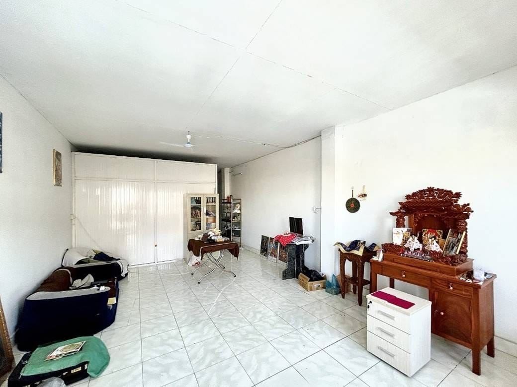 Apartment For Rent in 7 Makara $250