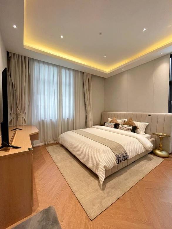 $438,065 Villa