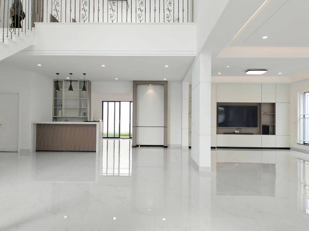 252.32 sqm Living Size Villa For Sale in Chroy Changvar