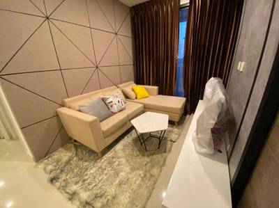 Chamkarmon套房出租，价格$1,200
