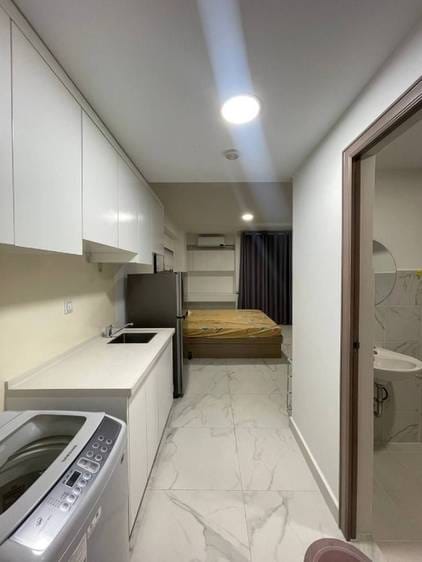 $260 Condo