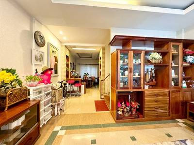 62.4 sqm Living Size Villa For Rent in Chbar Ampov