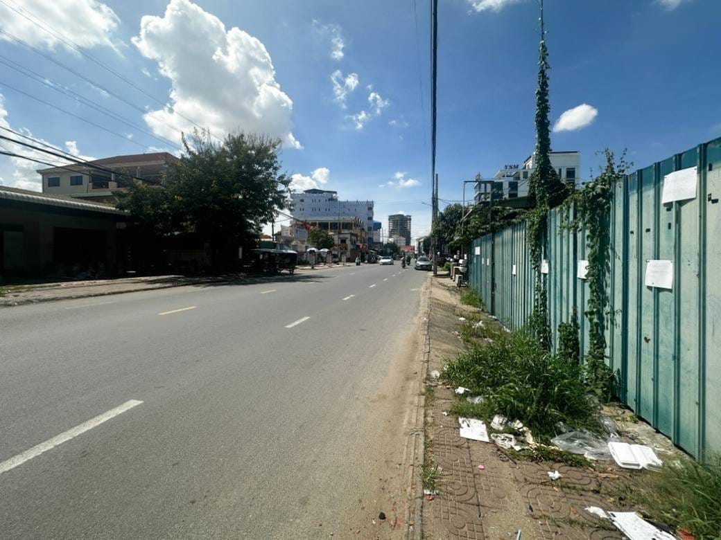 Земля Для Продажи in Пномпень Тхмей, Сен Сок, Пномпень