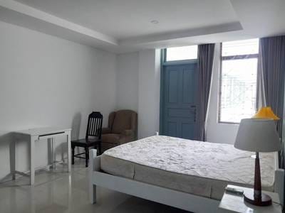 Apartmán se službami K pronájmu in Daun Penh $1,600