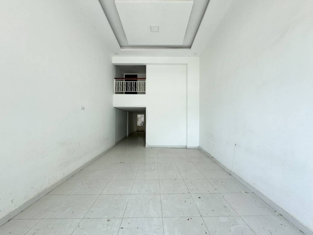 수정화구, 수정화구, 프놈펜에 있는 상가주택 임대
