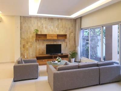 Vila K pronájmu in Chamkarmon $2,300