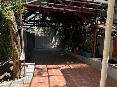 ตึกแถว สำหรับเช่า ใน Daun Penh $2,200