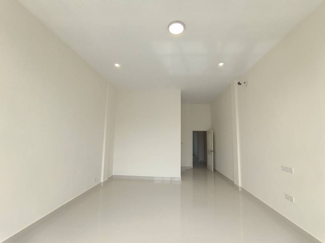 Maison-boutique 4 chambres À louer pour $500