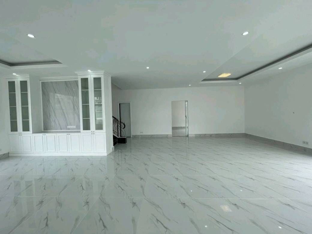 Chroy Changvar Villa For Sale in Chroy Changvar